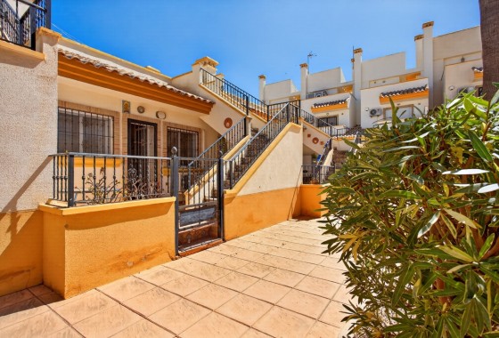 Herverkoop - Vrijstaande Villa -
Orihuela Costa