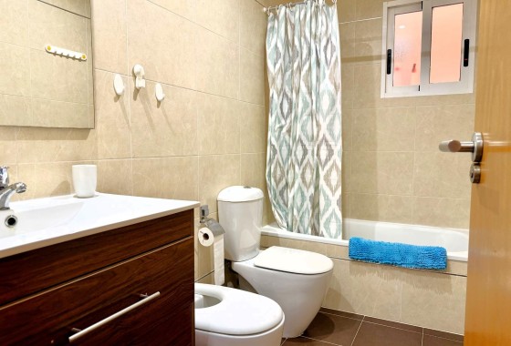 Revente - Appartement -
Torrevieja - El molino