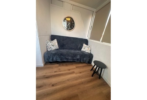 Herverkoop - Appartement / Flat -
Torrevieja - Playa del Cura