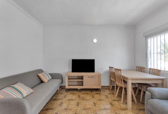 Sprzedaż - Apartament / Mieszkanie -
Torrevieja - Torre del moro