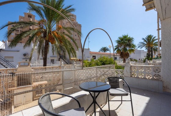 Sprzedaż - Apartament / Mieszkanie -
Torrevieja - Torre del moro