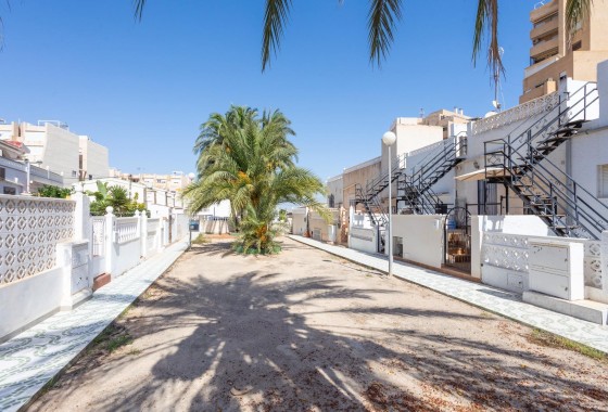 Sprzedaż - Apartament / Mieszkanie -
Torrevieja - Torre del moro