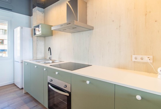 Herverkoop - Appartement / Flat -
Torrevieja - Acequion