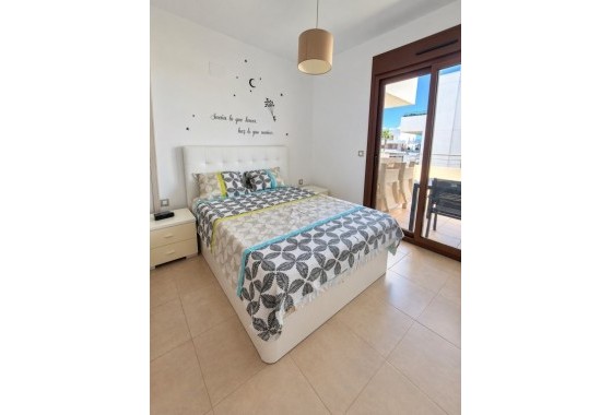 Herverkoop - Appartement / Flat -
Lomas de Cabo Roig