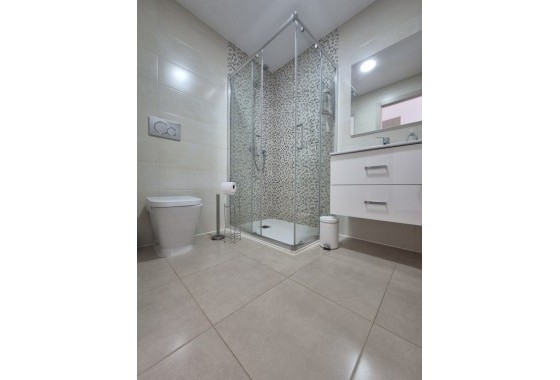 Herverkoop - Appartement / Flat -
Lomas de Cabo Roig