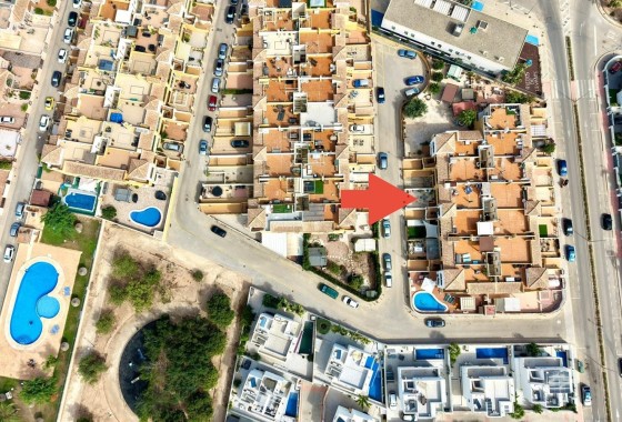 Resale - Apartment / Flat -
Los Montesinos - La Herrada