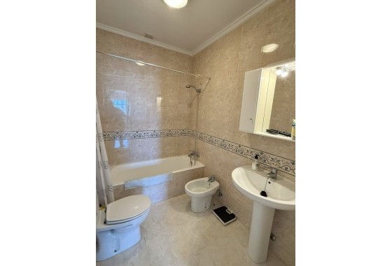Herverkoop - Appartement / Flat -
Ciudad Quesada - Rojales - La Fiesta