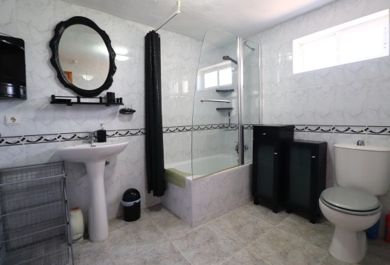 Herverkoop - Finca / Landhuis -
Crevillente - Crevillente - Country