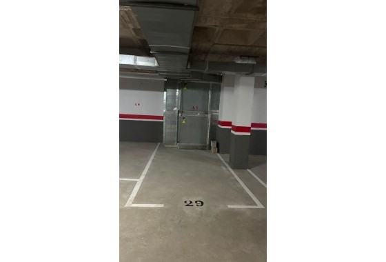 Herverkoop - Garage -
Algorfa - Village