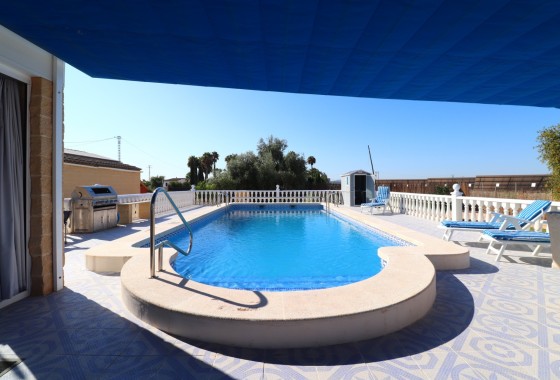 Herverkoop - Finca / Landhuis -
Callosa de Segura
