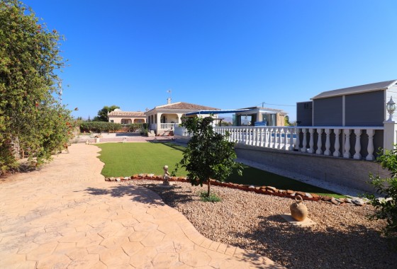 Herverkoop - Finca / Landhuis -
Callosa de Segura