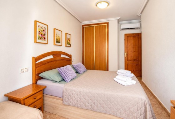Resale - Apartment / Flat -
Orihuela Costa - La Regia