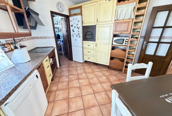 Resale - Townhouse -
Pilar De La Horradada