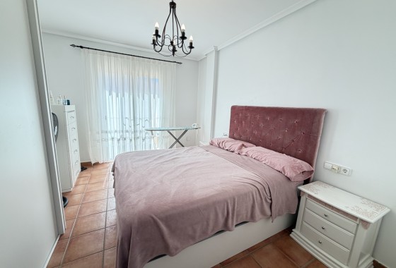 Resale - Townhouse -
Pilar De La Horradada