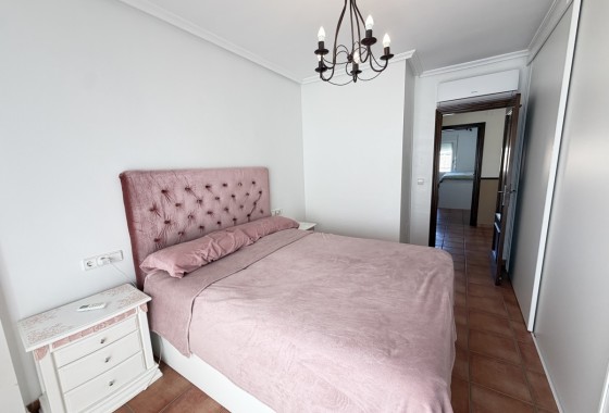 Resale - Townhouse -
Pilar De La Horradada
