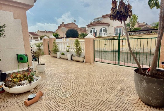 Herverkoop - Vrijstaande Villa -
Ciudad Quesada - Rojales - Ciudad Quesada