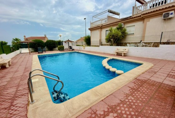 Herverkoop - Vrijstaande Villa -
Ciudad Quesada - Rojales - Ciudad Quesada