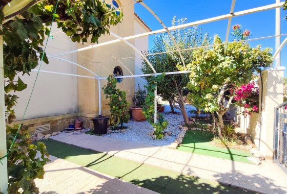 Resale - Apartment / Flat -
Cabo Roig