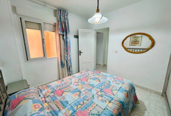Revente - Appartement -
Torrevieja