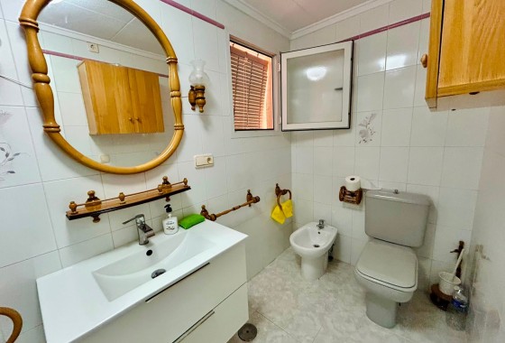 Revente - Appartement -
Torrevieja