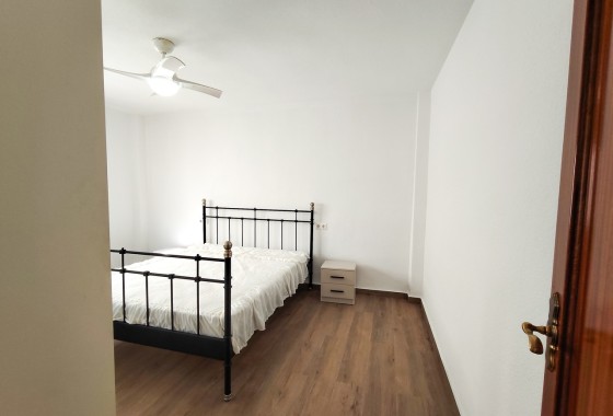 Venta - Apartamento / Piso -
Benijofar