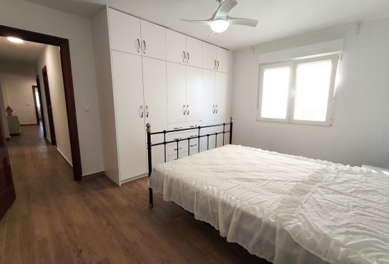 Venta - Apartamento / Piso -
Benijofar