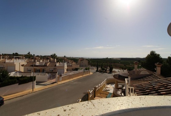Herverkoop - Vrijstaande Villa -
San Miguel de Salinas