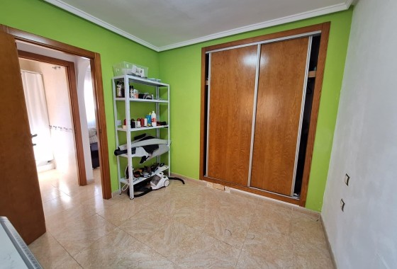 Resale - Apartment / Flat -
Torrevieja - Aguas Nuevas
