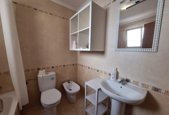 Resale - Apartment / Flat -
Torrevieja - Aguas Nuevas