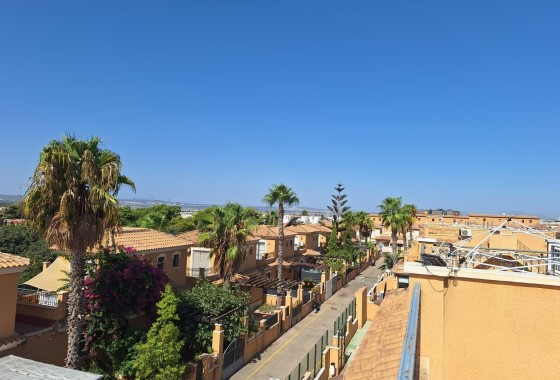 Resale - Apartment / Flat -
Torrevieja - Aguas Nuevas