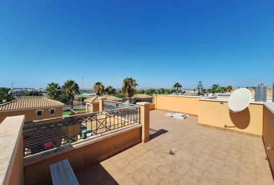 Resale - Apartment / Flat -
Torrevieja - Aguas Nuevas
