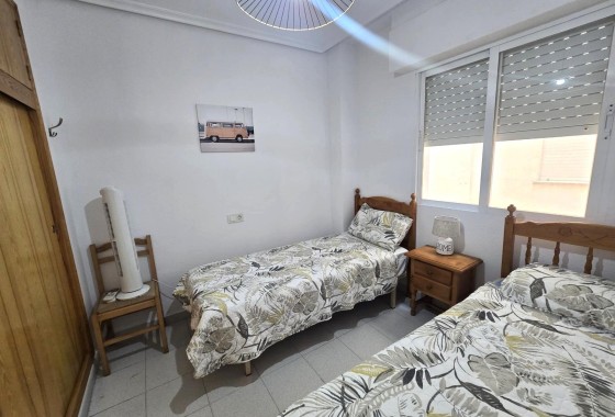 Herverkoop - Appartement / Flat -
Torrevieja - La Mata