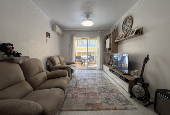 Herverkoop - Appartement / Flat -
Algorfa