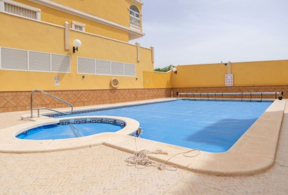 Herverkoop - Appartement / Flat -
Algorfa