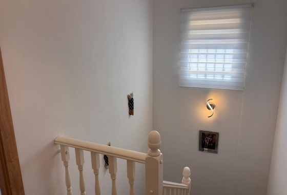 Resale - Detached Villa -
El Campo