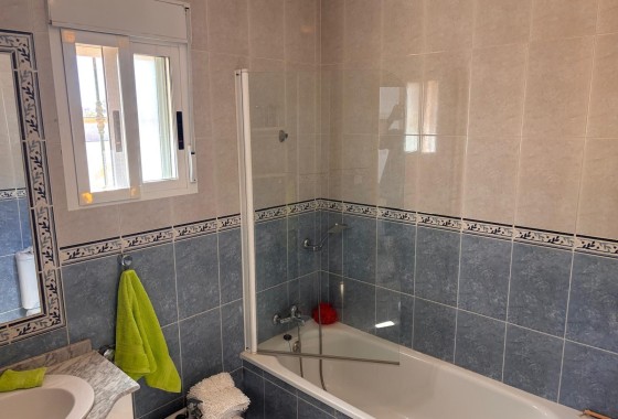 Resale - Detached Villa -
El Campo