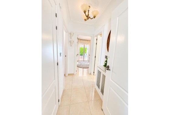 Revente - Villa Individuelle -
Orihuela Costa