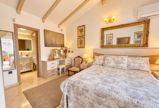 Revente - Villa Individuelle -
Orihuela Costa