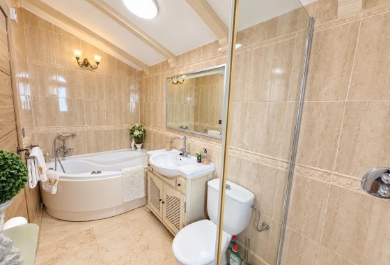 Revente - Villa Individuelle -
Orihuela Costa