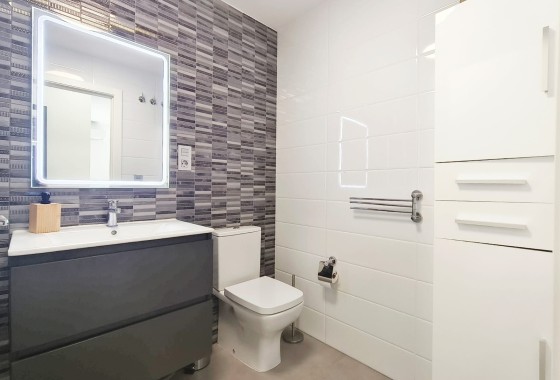Venta - Apartamento / Piso -
Pilar de la Horadada