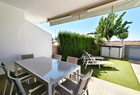 Venta - Apartamento / Piso -
Pilar de la Horadada
