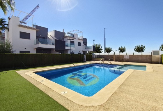 Venta - Apartamento / Piso -
Pilar de la Horadada