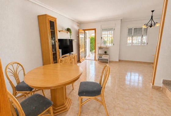 Revente - Maison de ville -
Torrevieja - El Limonar