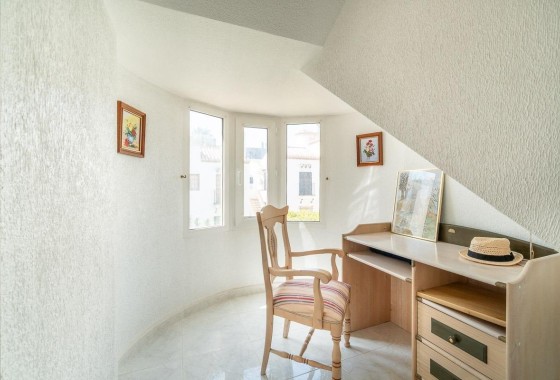 Herverkoop - Appartement / Flat -
Orihuela Costa - Playa Flamenca