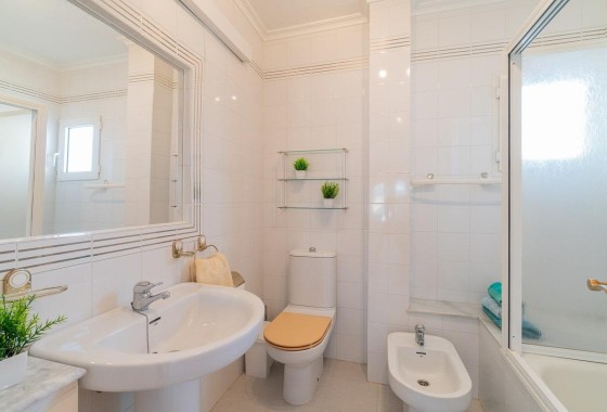 Herverkoop - Appartement / Flat -
Orihuela Costa - Playa Flamenca