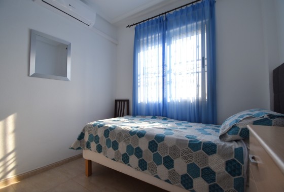 Sprzedaż - Apartament / Mieszkanie -
Los Altos - Dream Hills - Dream Hills 2
