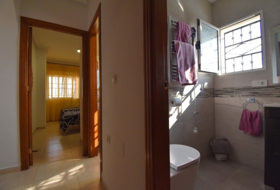Sprzedaż - Apartament / Mieszkanie -
Los Altos - Dream Hills - Dream Hills 2
