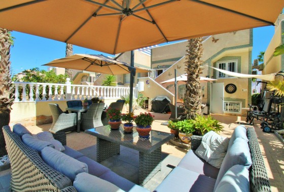 Venta - Chalet Independiente -
Villamartín - Las Violetas