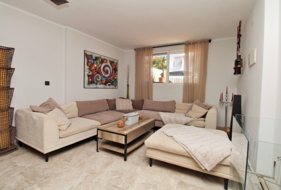 Venta - Chalet Independiente -
Villamartín - Las Violetas