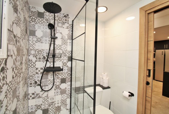Venta - Chalet Independiente -
Villamartín - Las Violetas